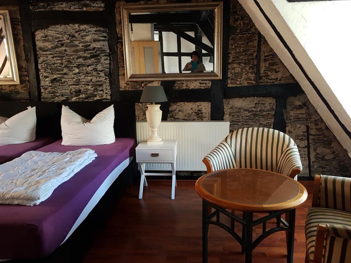 Haus Am Bachgasse - Haus Von 1777 Mit Sauna Целль-ан-дер-Мозель Екстер'єр фото